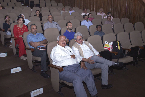 Prof. B.R.Arora former Director of Wadia Institute of Himalayan Geology gave a talk at IIG on "Multi-Geophysical Imaging of the Himalayan Collision Zone