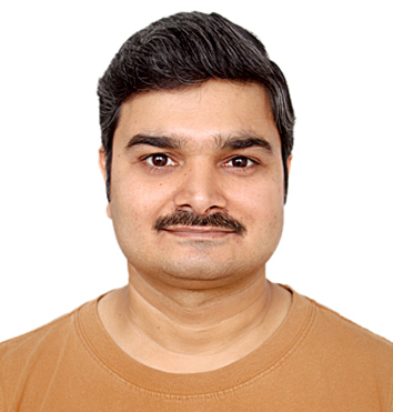 Dr. Kuldeep Pandey