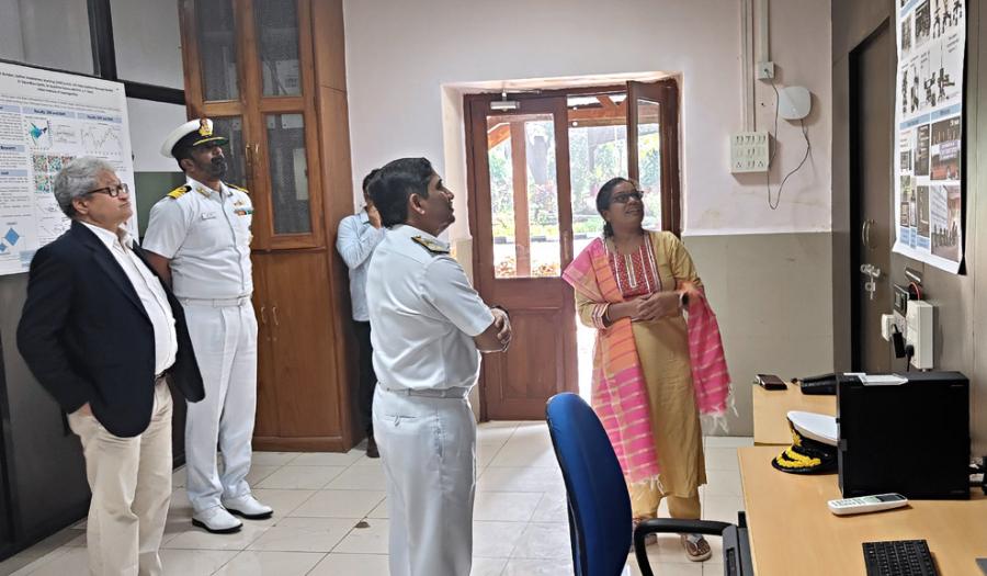 Indian Navy Vice Admiral Visited Colaba Magnetic Observatory