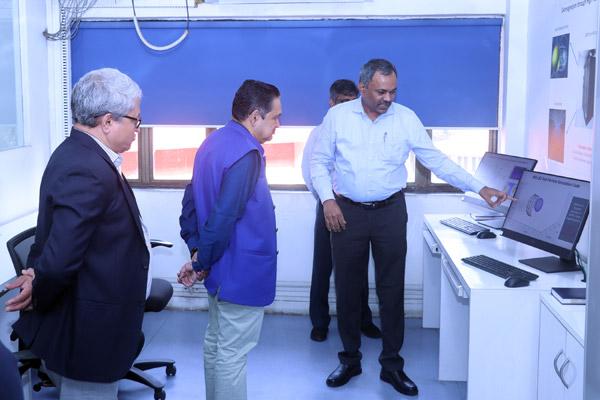 Dr. M. Mohanty, Head A.I. Division, DST, Govt. of India, graced the IIG