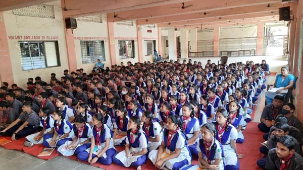  "Reach the Unreached" program IIG team visited K.E.S. Indubaii Wajekar English Medium School Panvel