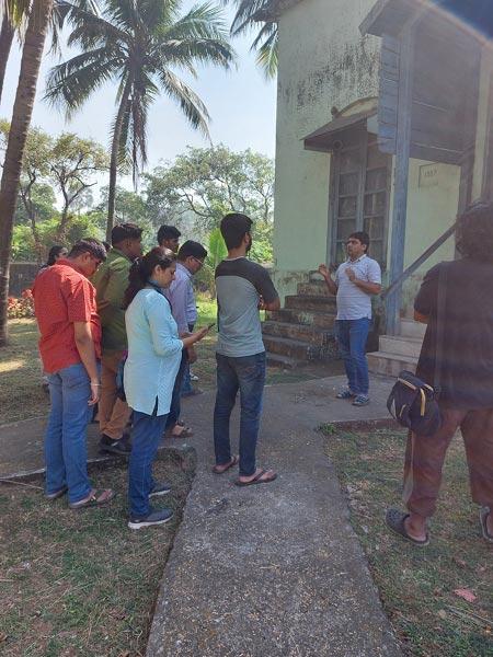 A group of students from Marathi Department, Ruia College, Mumbai visited Magnetic Observatory, Alibag