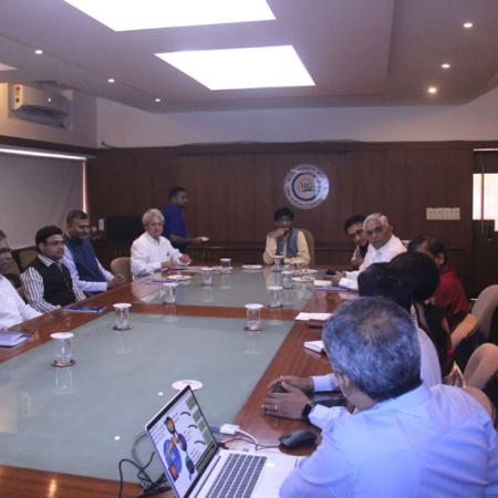 The Secretary of the Department of Science and Technology, Prof. Abhay Karandikar, paid a visit to the Indian Institute of Geomagnetism in New Panvel