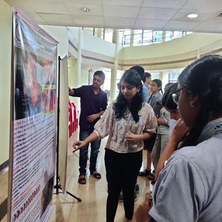 Vidyarthi Vigyan Manthan scholars visit to IIG