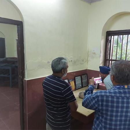 Hon’ble Secretary, Ministry of Minority Affairs, Govt. of India, Shri. Mukhmeet Singh Bhatia visited Magnetic observatory Alibag